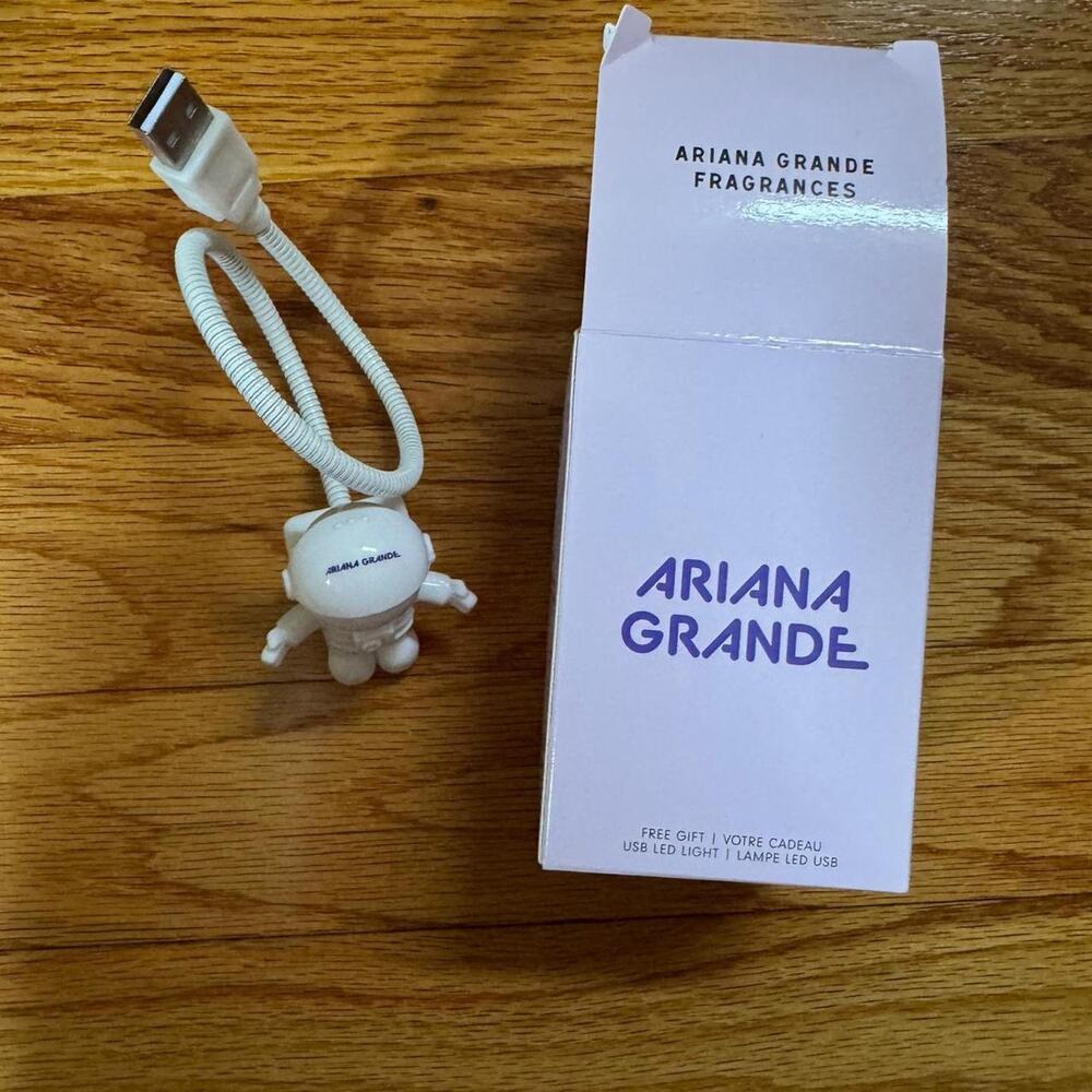 RARE Ariana Grande astronaut light free gift from the R.E.M perfume launch